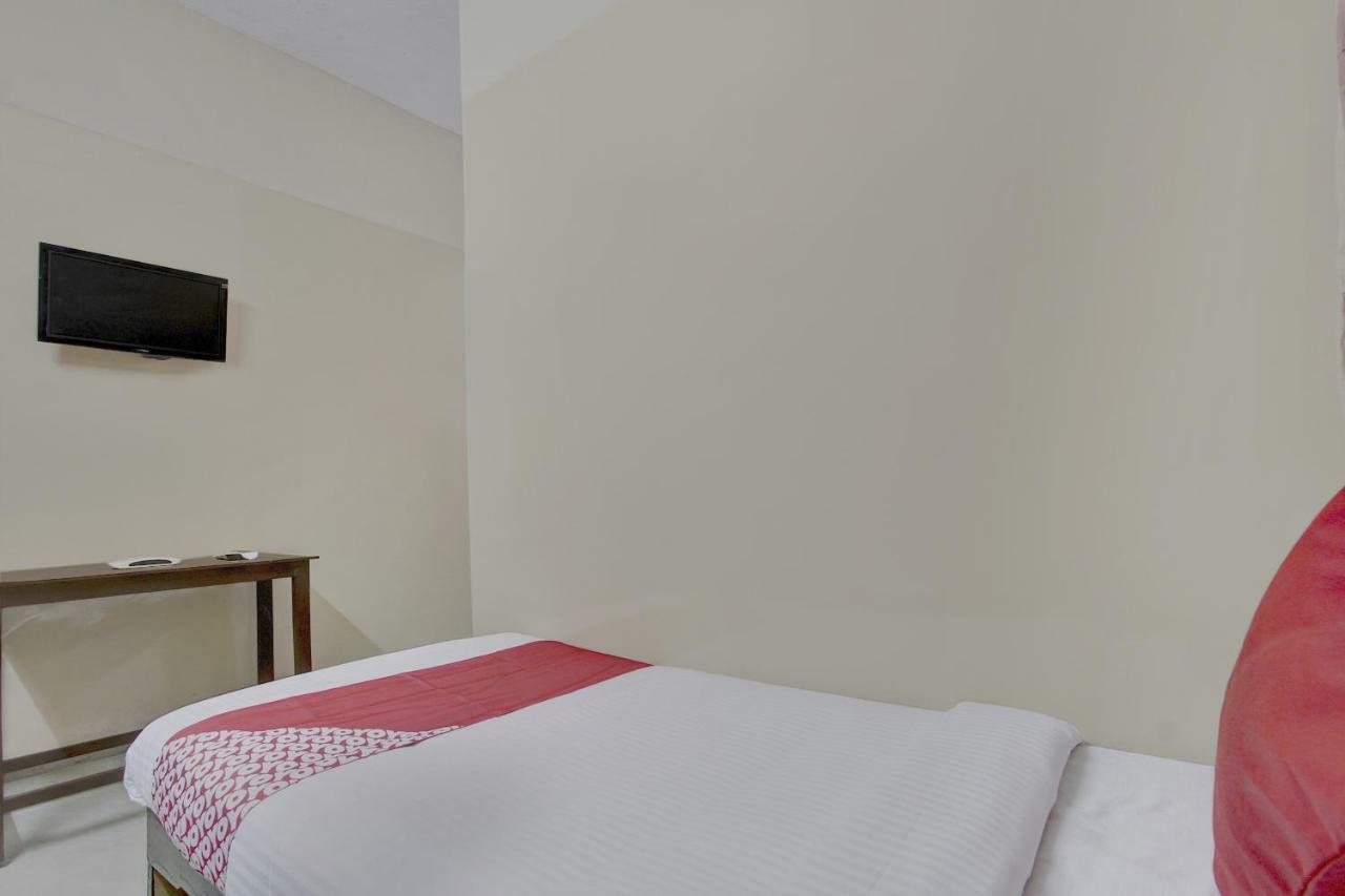 מלון טירונלוולי Oyo 44419 Syed Park Residency מראה חיצוני תמונה