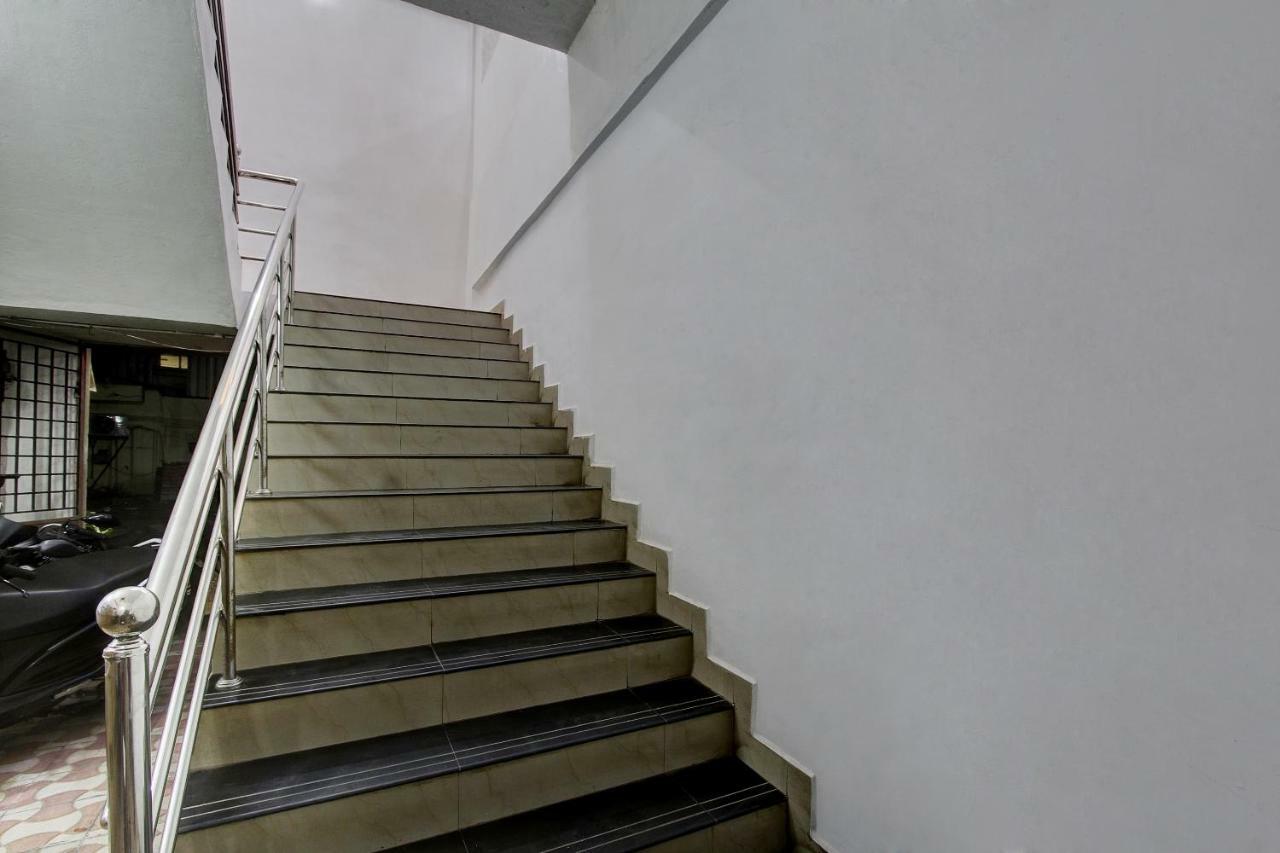 מלון טירונלוולי Oyo 44419 Syed Park Residency מראה חיצוני תמונה